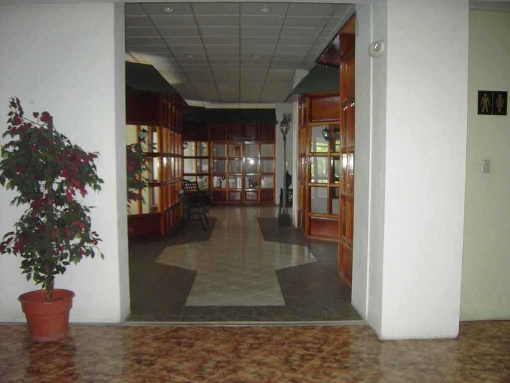 Hotel La Riviera De Atitlan Panajachel Dış mekan fotoğraf